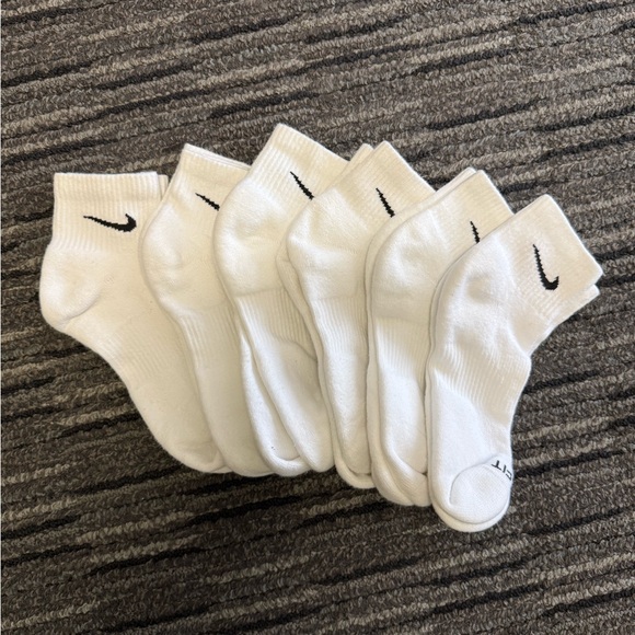Nike Dri-FIT Everyday Plus Cushioned Training Ankle Socks - 6 Pack - Picture 5 of 5